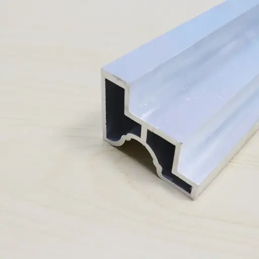 Factory Produces Various Shapes of Aluminum Extrusions Based on Drawings and Designs from China